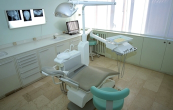 studio odontoiatrico specialistico picchioni ambulatorio 4
