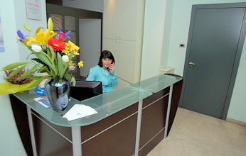 studio odontoiatrico specialistico picchioni reception