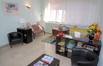 studio odontoiatrico specialistico picchioni sala dattesa
